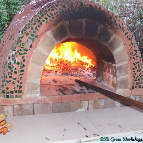 Build Your Own Backyard Clay Oven 